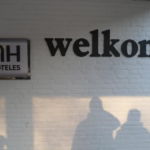 vor dem Hotel
